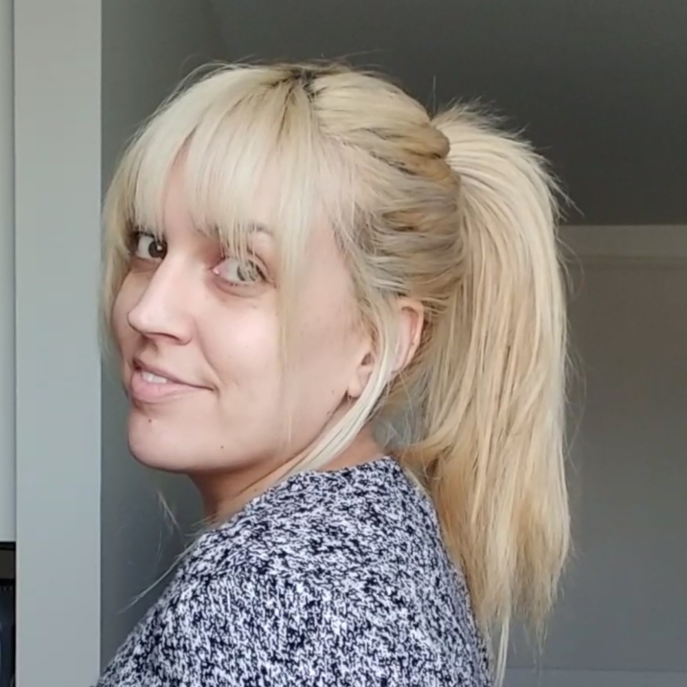 Meet your Posher, Lisa
